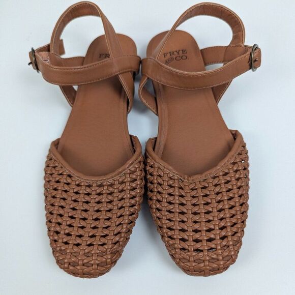 FRYE AND CO. | Brown Woven Flat Sandals Size 7 - Picture 2 of 6